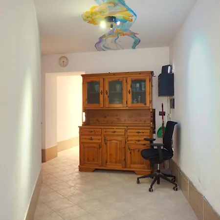 Canal View Apartment Venice