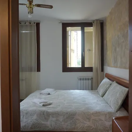 Canal View Apartment